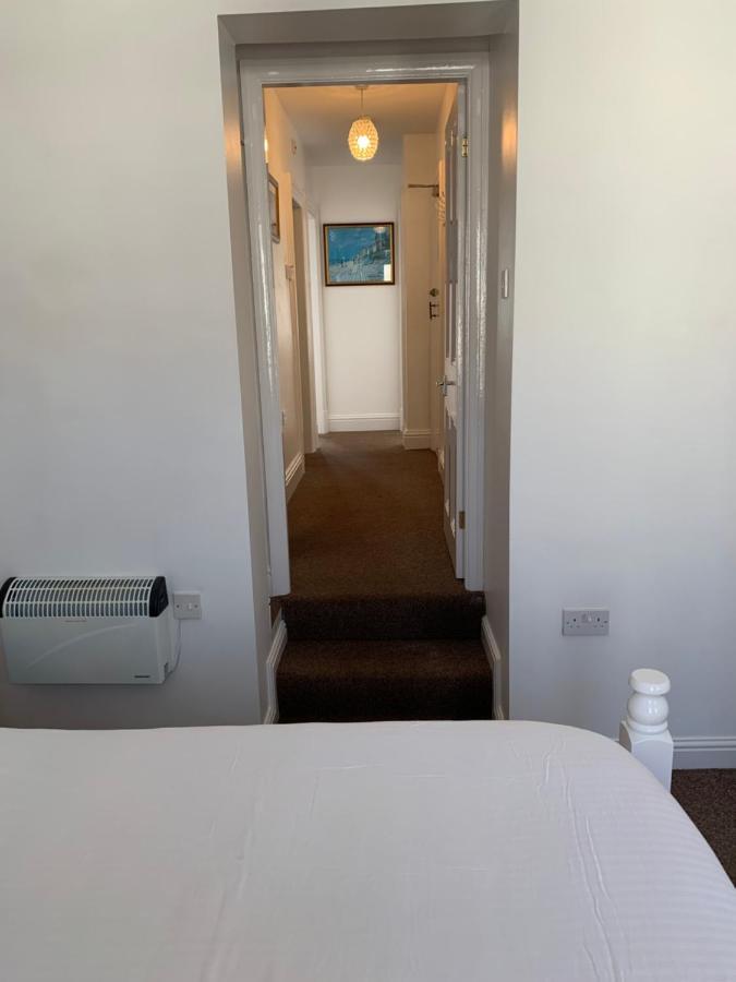 Delamere Holiday Flat Blackpool Esterno foto